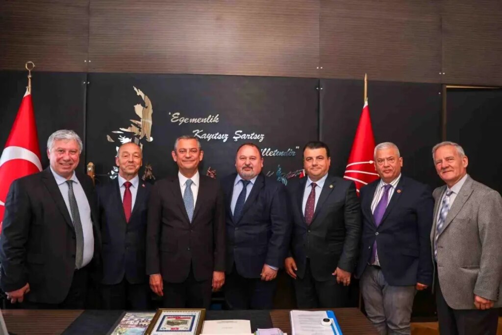 CHP Genel Başkanı Özgür Özel, Balkan Rumeli Türkleri Konfederasyonu ve STK