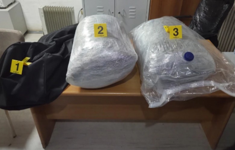 Attempted to pass 21kg of drugs to Kosovo, the author directs the weapon to the effective ones, police in search of him