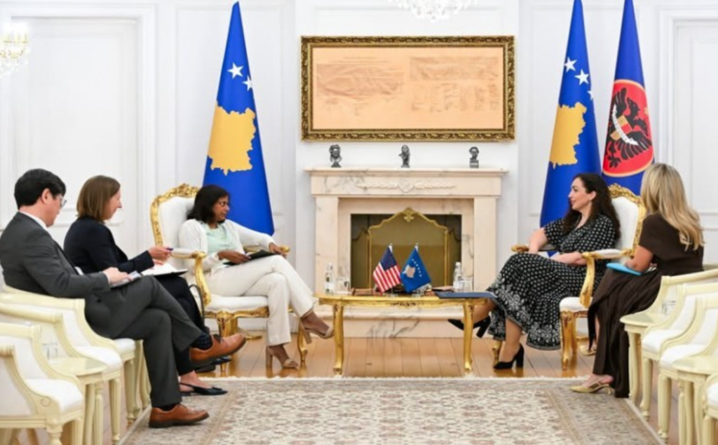 Osman hosts Prattipatin, discussing the solution of political stalemate and partnership with the US