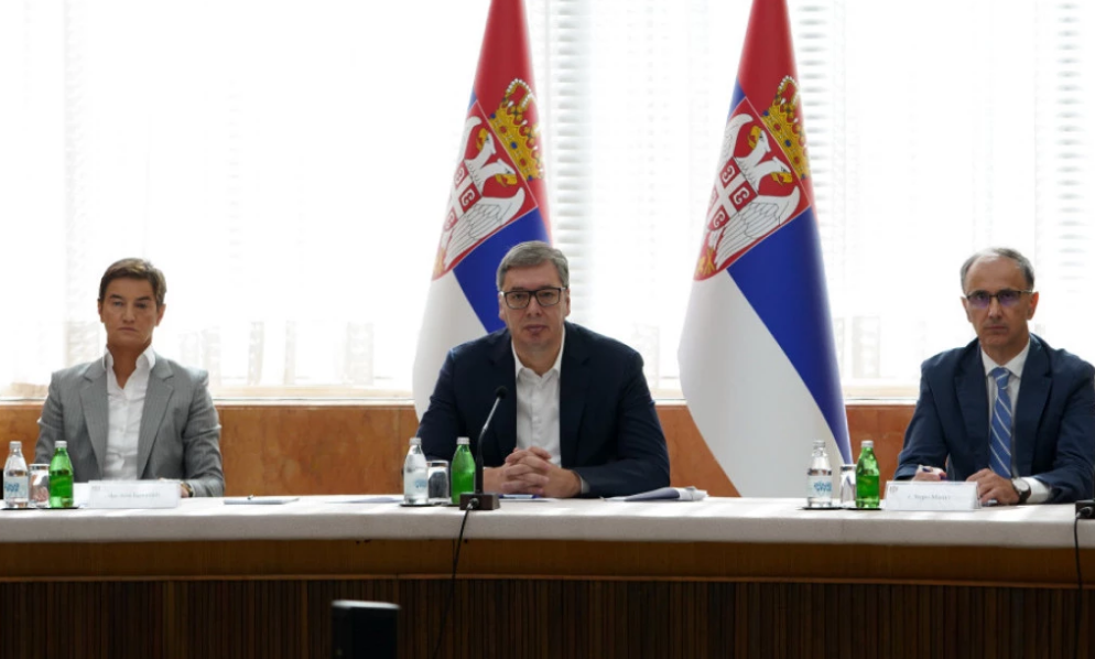 Protests in Serbia, Vucic calls the National Security Council