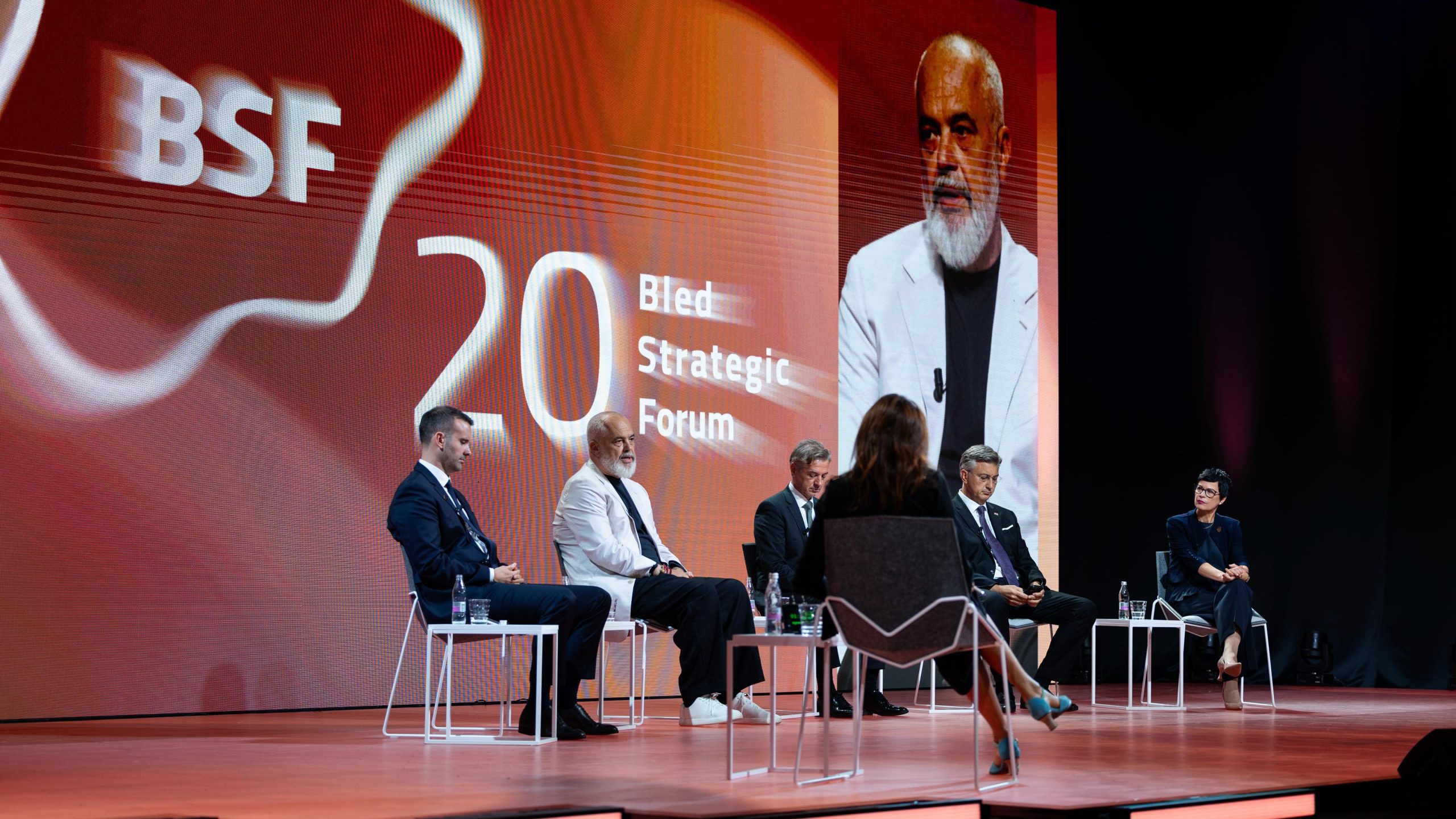 Bled forum, Rama: EU membership as a state -building process. Yogurt for Albania: In 2029 we can have 29 members