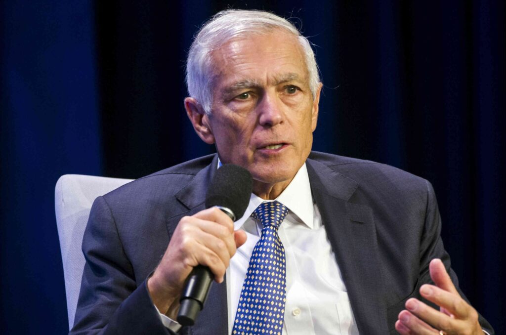 Another American witness in Thaçi's defense, former NATO general Wesley Clark will testify in The Hague