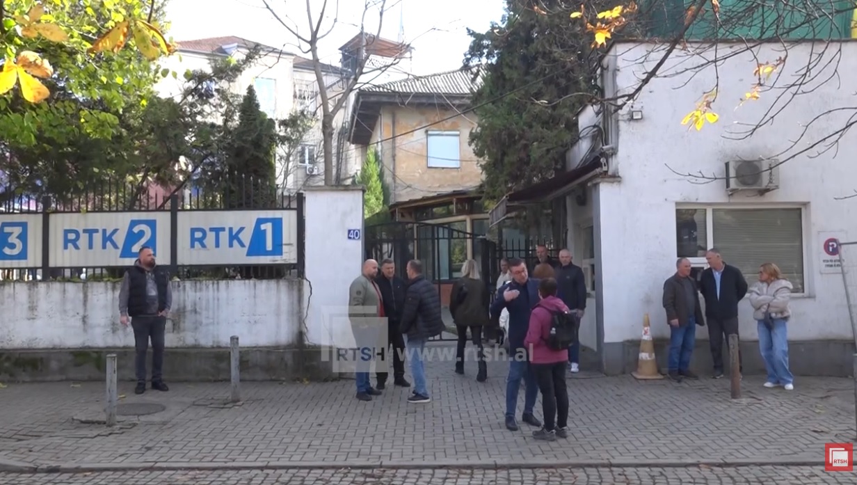 Due to salary delays, RTK employees warn that they will hold a one-hour strike on Monday