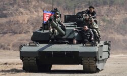 Kim Jong-un oversaw the offensive maneuvers with the new tanks