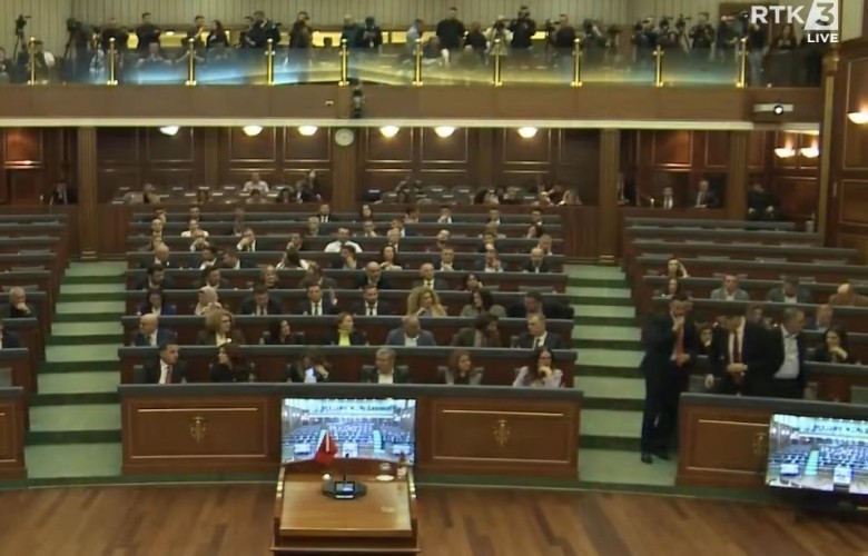 Deadlock of the "double majority", voting for the President by the people is postponed, Haxhiu interrupts the extraordinary session