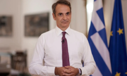 Increase in fuel prices – Prime Minister Mitsotakis announces a 300 million euro package with relief measures