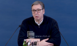 Serbia lowers oil excise duty by 40%, Vucic: Measures to curb prices, impact of the global crisis