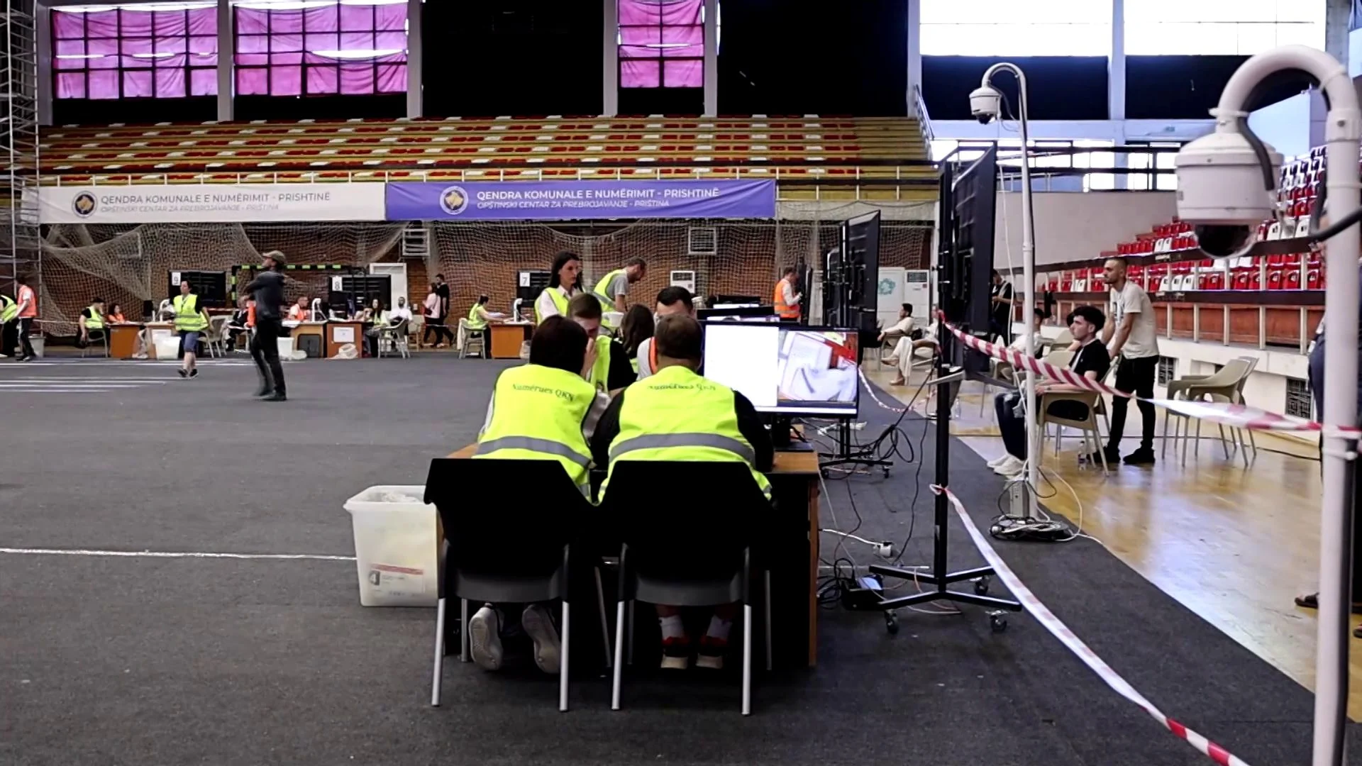Elections in Kosovo - Counting of votes continues for candidates, party leaders, the most voted by supporters