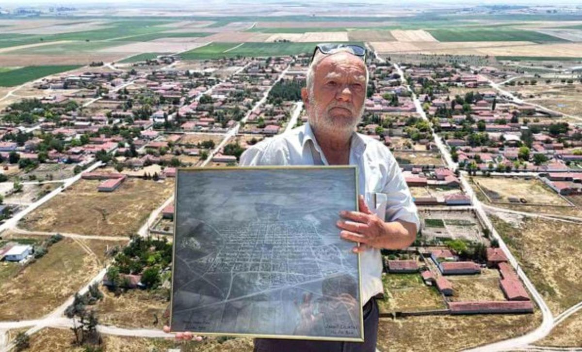 There are no dead ends in this village! It's like it was drawn with a ruler