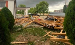 Bad weather sweeps the region, with Kosovo and North Macedonia reporting storm damage