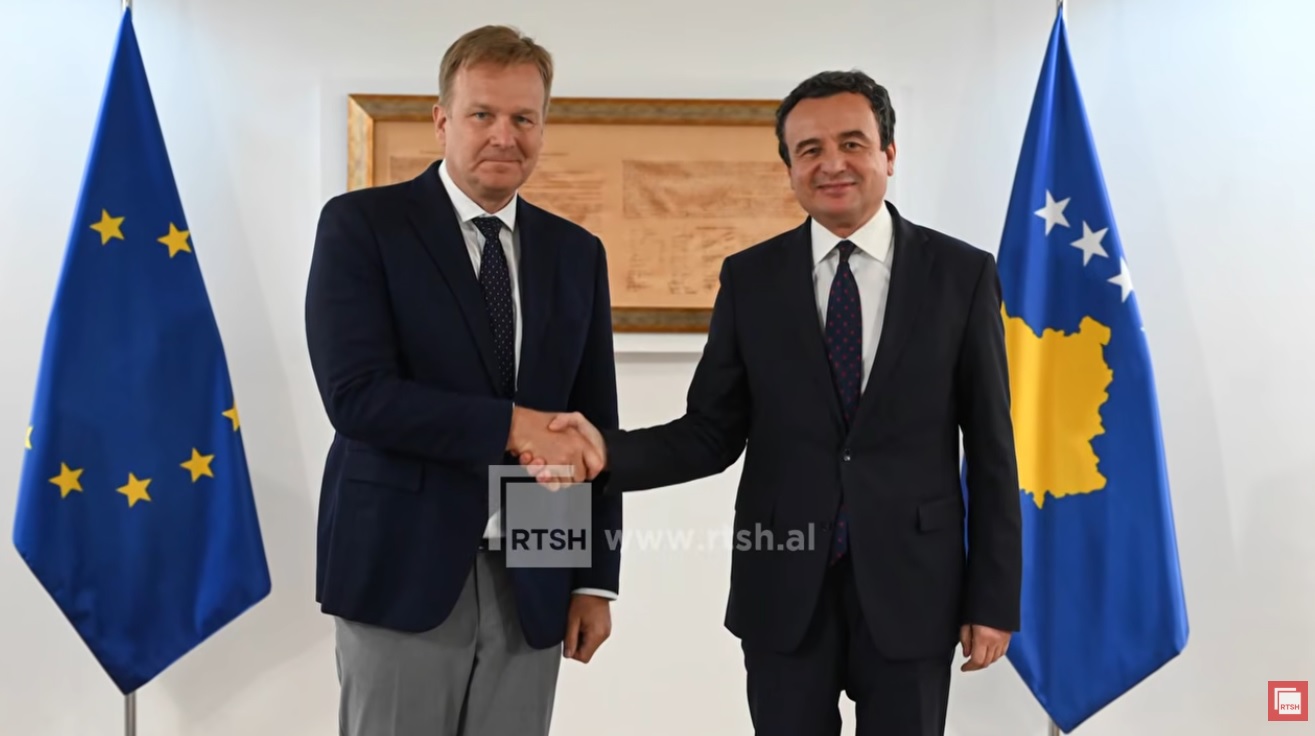 Sorensen in Kosovo/Takon Kurtin, they talked about the request of resigned Serbian judges