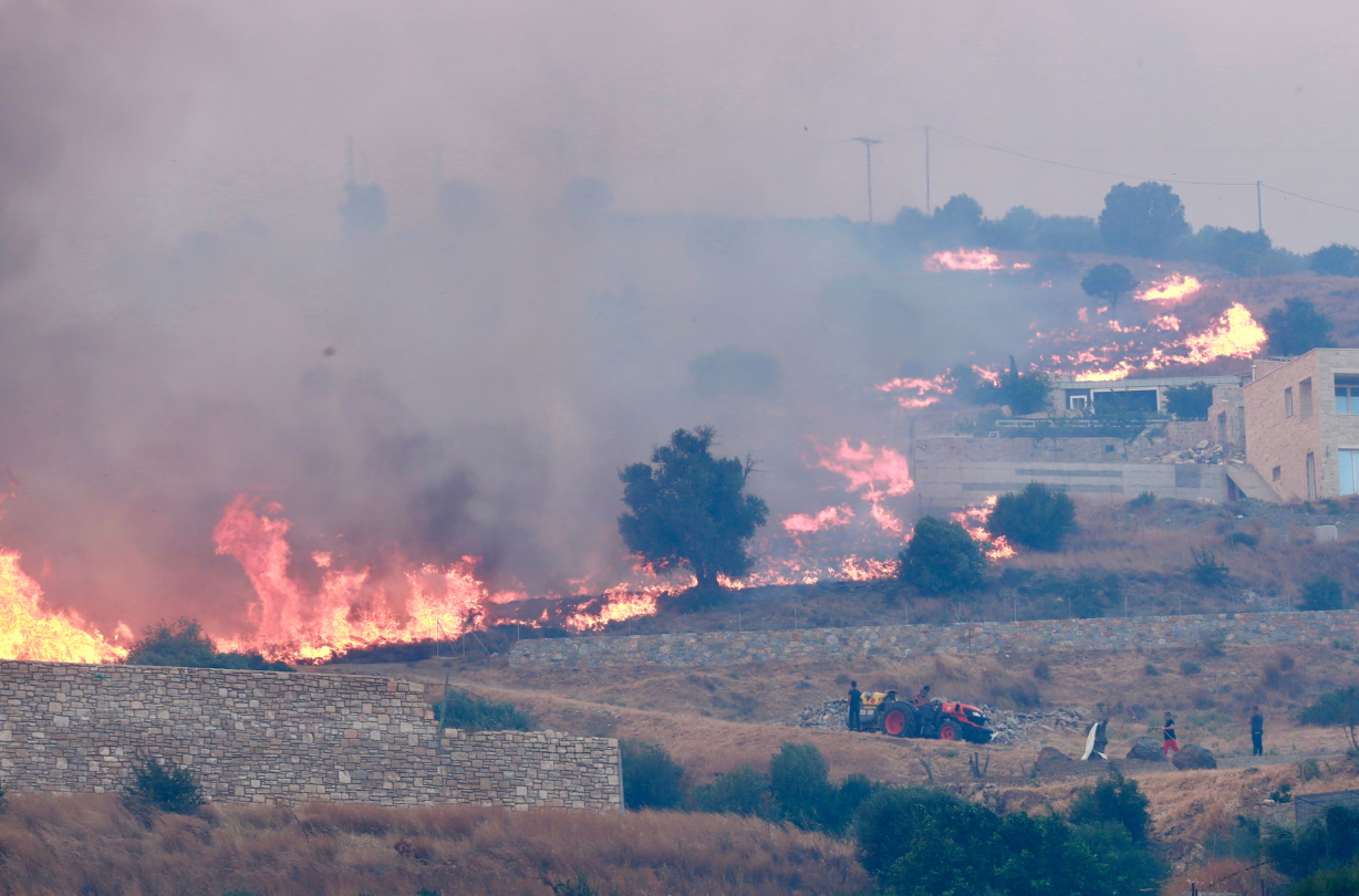 Three firefighters die in Greece, while Europe faces devastating fires