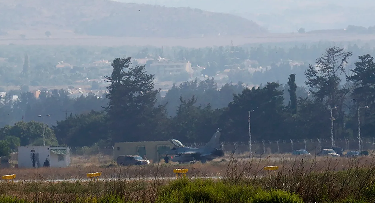 Iran threatens American bases in Europe, Greece mobilizes with Patriot, F-16 and frigates for the defense of the region