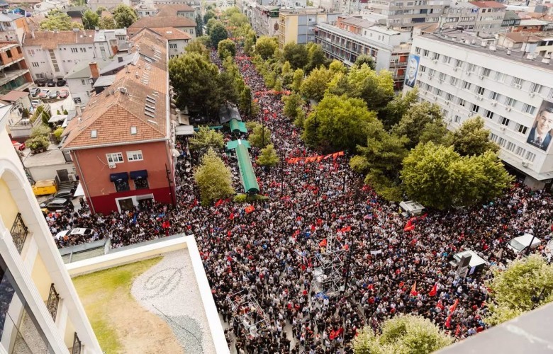 Students are marching today in Pristina against the verdict of the Special Court