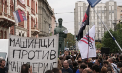 Students challenge the government in Serbia, lead the polls before the vote